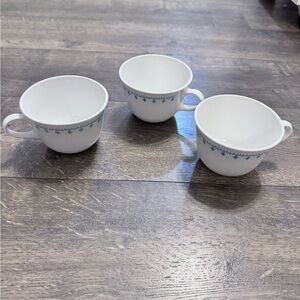 Set of 3 Corelle Livingware Vintage Coffee Cups